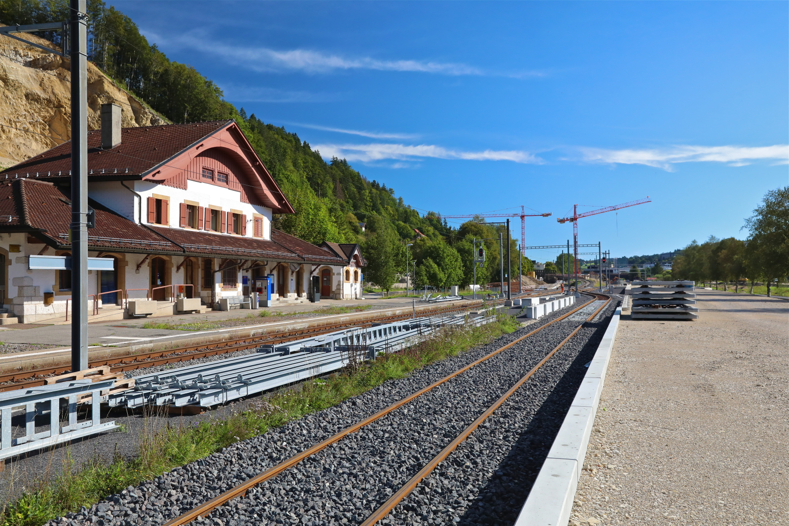Plateforme ferroviaire